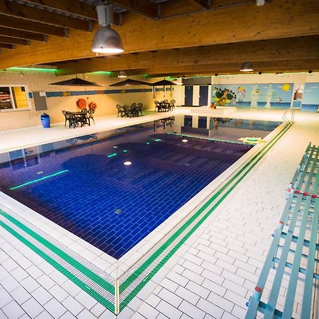 Vakantiepark 't Broeckhuys Hotel Ewijk Buitenkant foto
