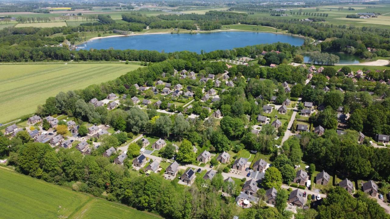 Vakantiepark 't Broeckhuys Hotel Ewijk Buitenkant foto