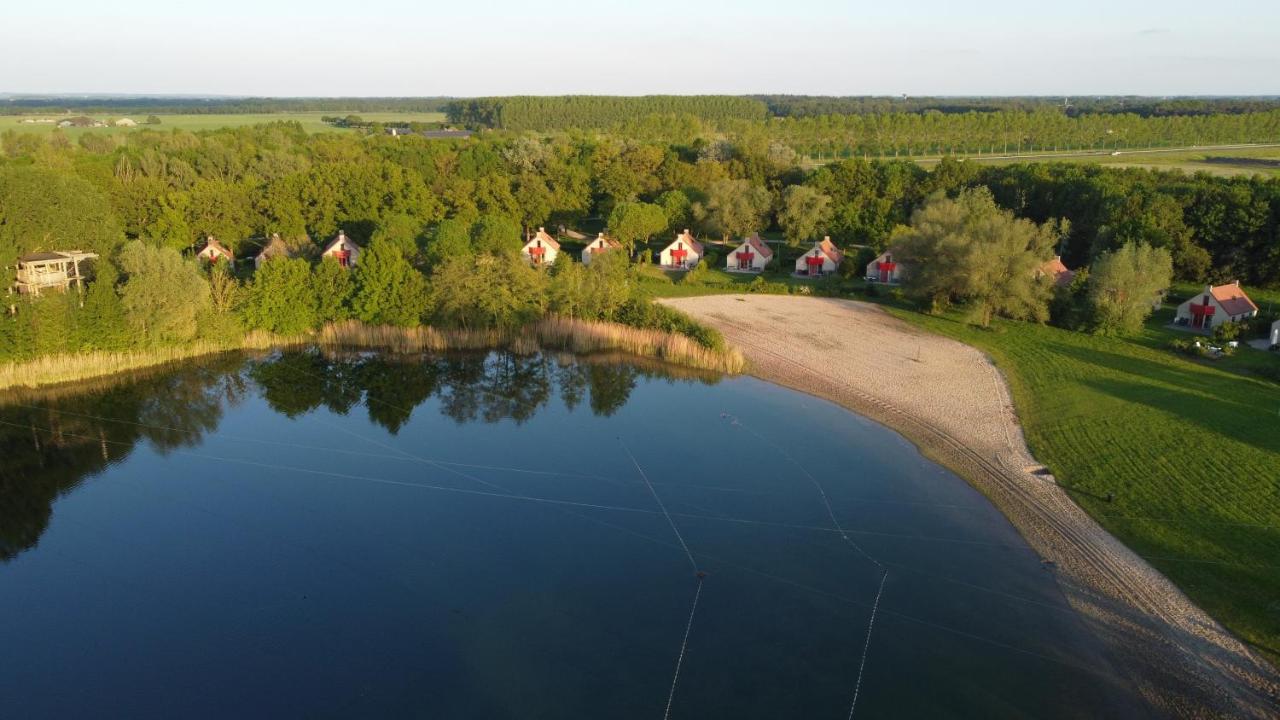 Vakantiepark 't Broeckhuys Hotel Ewijk Buitenkant foto