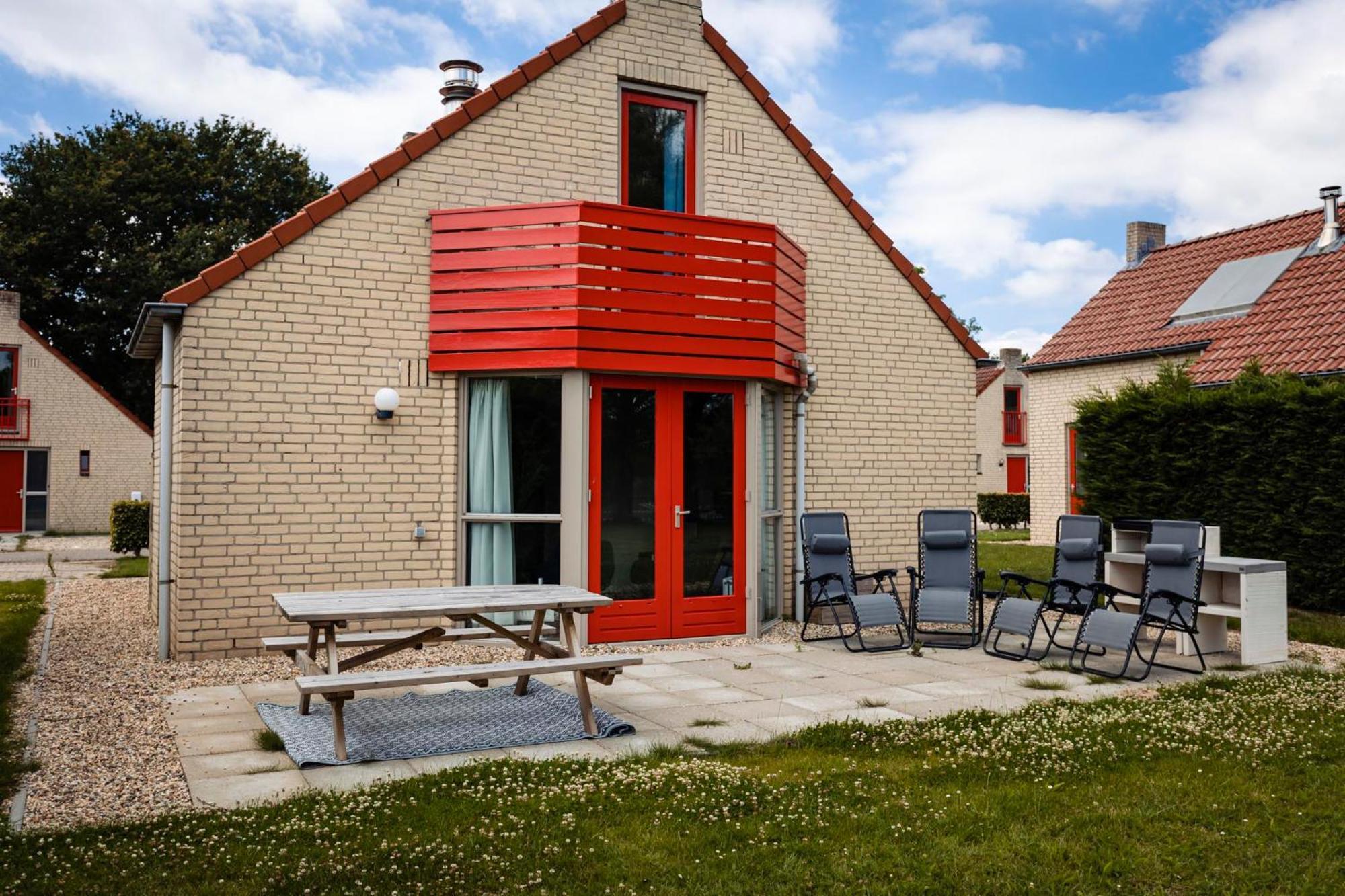 Vakantiepark 't Broeckhuys Hotel Ewijk Buitenkant foto