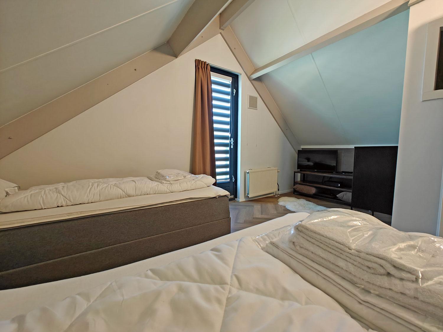 Vakantiepark 't Broeckhuys Hotel Ewijk Kamer foto